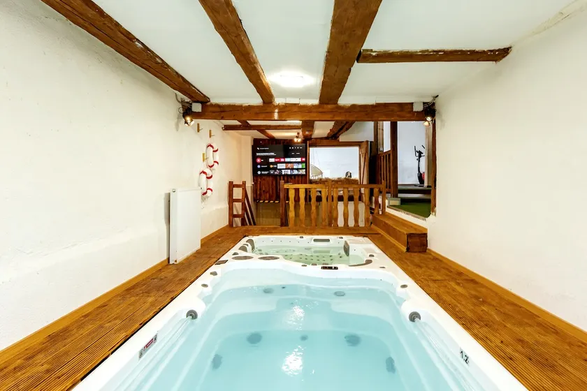 FAMO | Wellness farmhouse with pool+sauna - Image 1