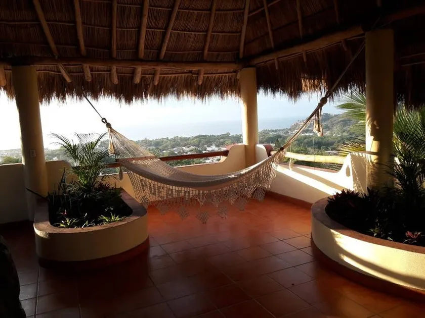 Belle maison tropicale avec vue sur l'océan! - Image 1