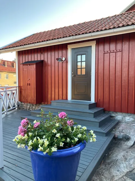 Central accommodation in the center of Strömstad - Image 1