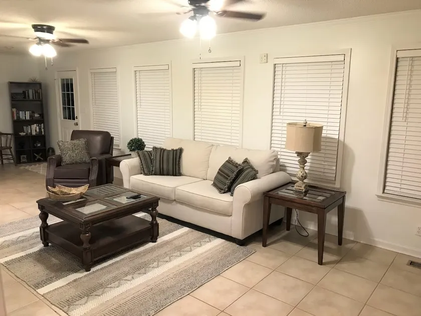 Private Country Ranch - Image 1