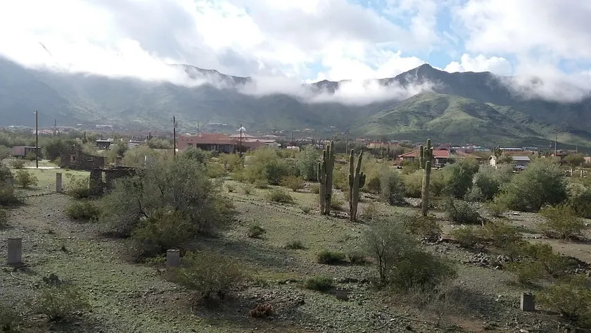 Fun Guesthouse on 4 Acres of Natural Desert! - Image 1