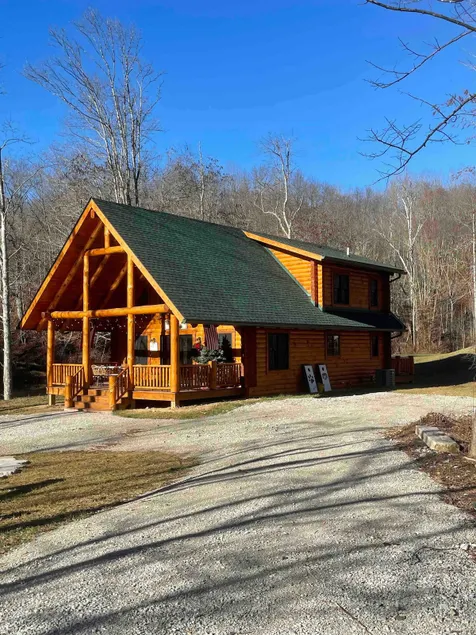 Hidden Gem-Log Cabin on 56 Acres - Image 1