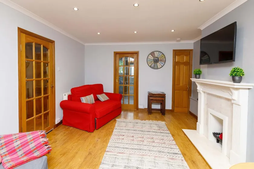 Lomond Serviced Apartments- Inglewood - Image 1