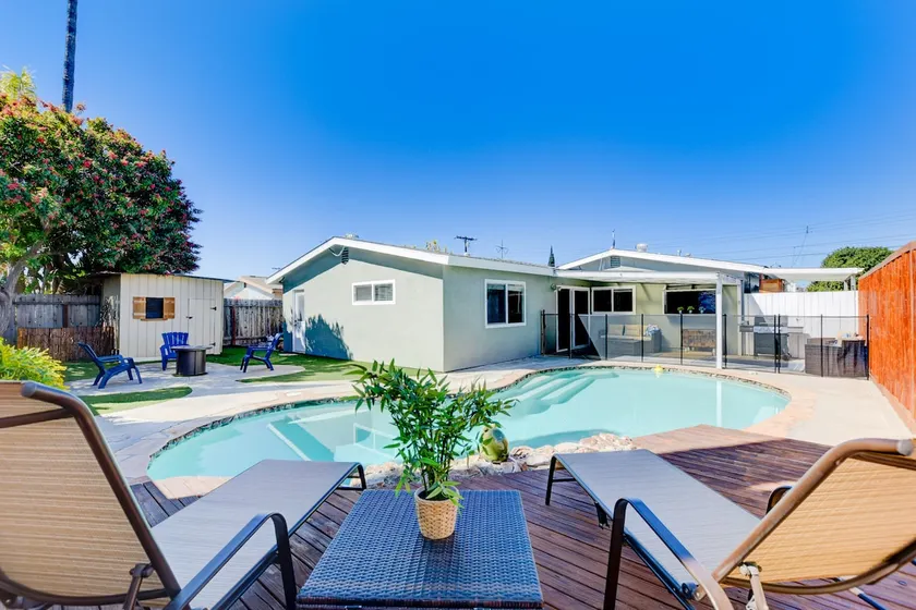 Family Oasis/Pool-Spa Free Tennis-Pickle/HVAC/4Bdr - Image 1