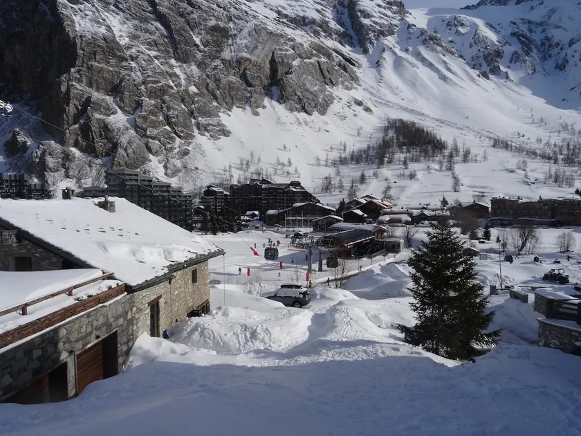 Chalet on the slopes in Val d'Isère - Image 1