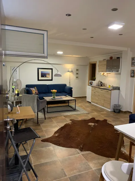 N6 Apartment - Image 1