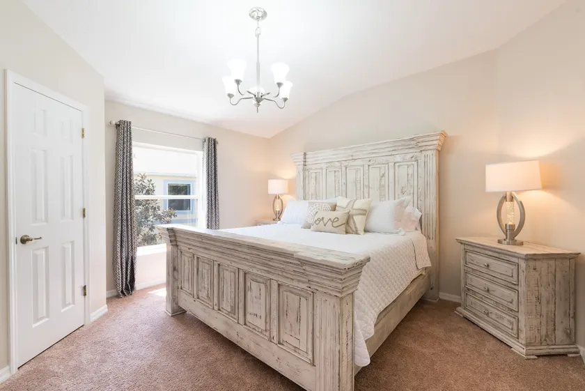 SALE! 4 BDRM 3 BTH Close to Everything! - Image 1