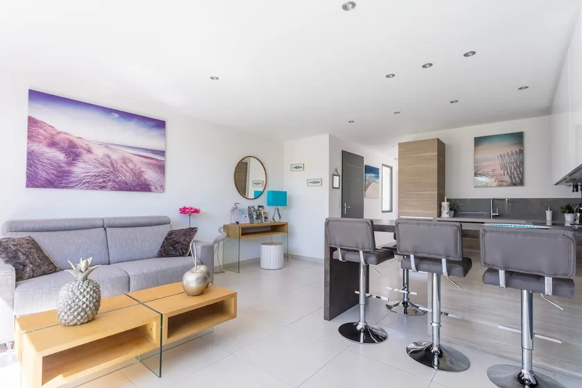 At the heart of a natural space,spa,close to the beaches - Image 1