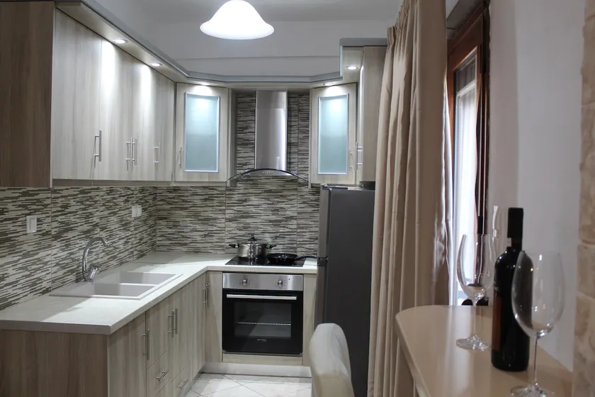 VAKIS APARTMENTS 5 - Image 1