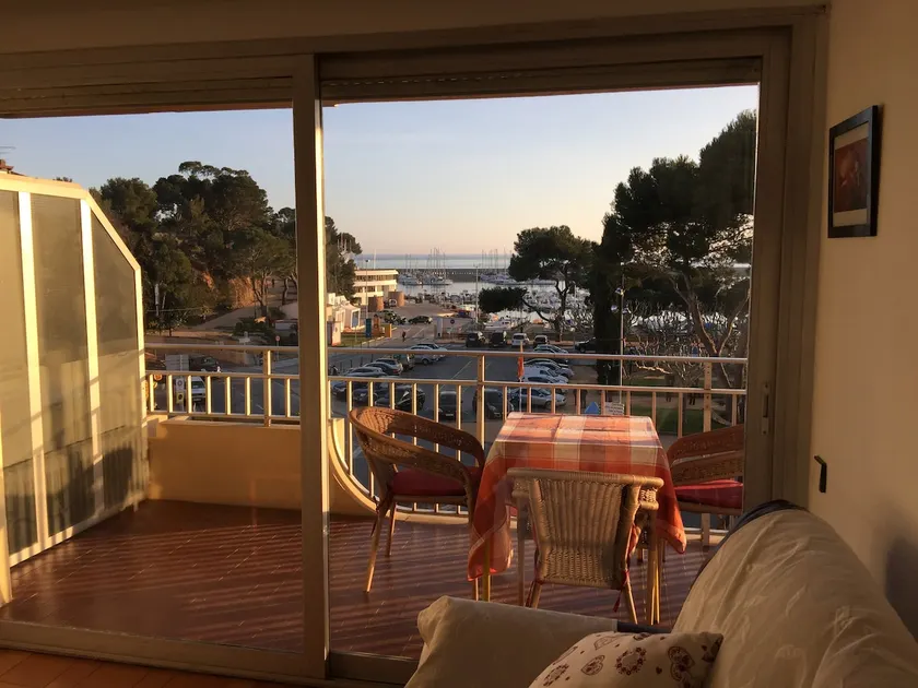 Apartment With 3 Bedrooms in Sant Feliu de Guíxols, With Wonderful sea - Image 1