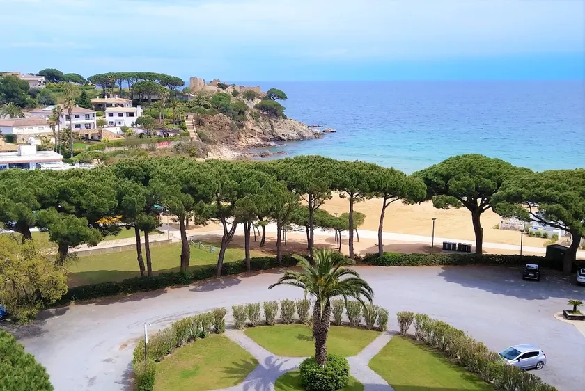Luxury apartment FRONTMAR La Fosca - Image 1