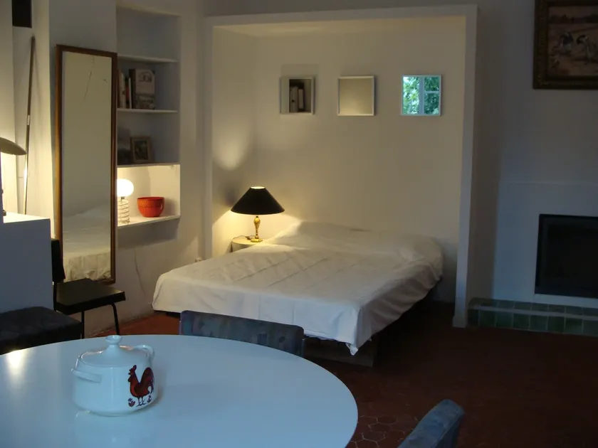 60 m² in the heart of the Luberon in Provence - Image 1