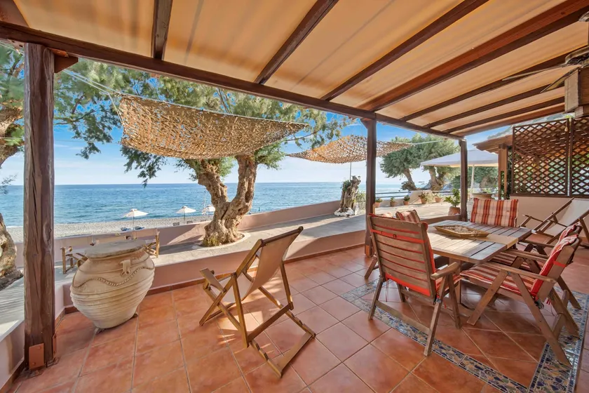 Almyriki Beach House - Image 1