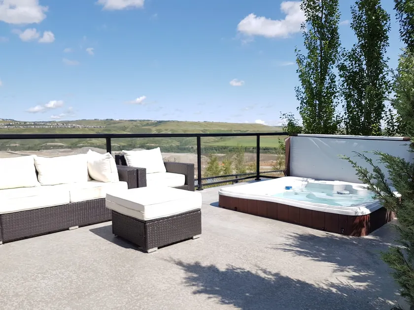 Luxury Ridge Views, 3bdrm 2.5bth home, Hot tub - Image 1