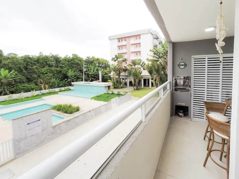 2-bedroom apartment 300 meters from the beach with pool view - Image 1