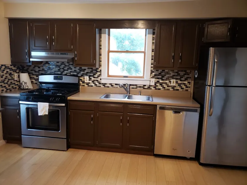 Quiet and clean apartment in Elmira Heights - Image 1