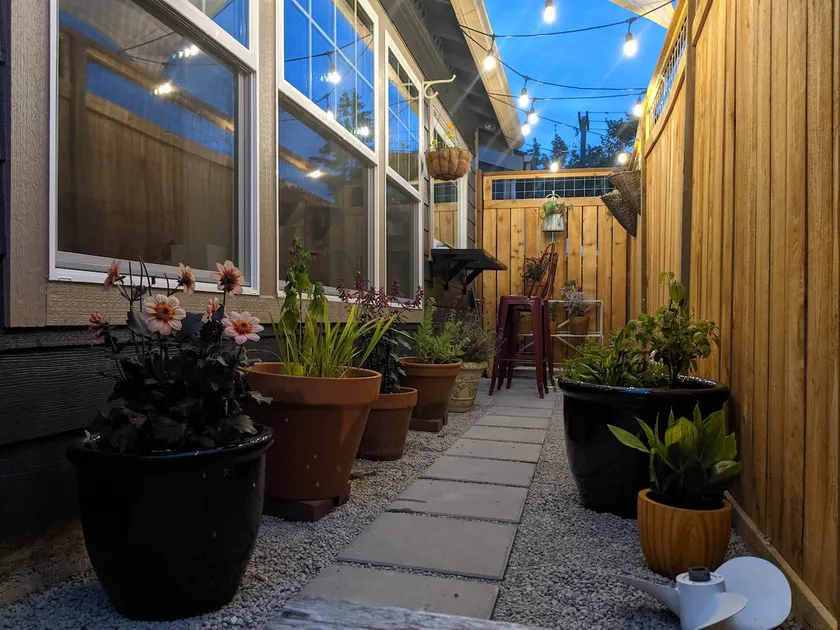 West Seattle Garden Guesthouse - Image 1