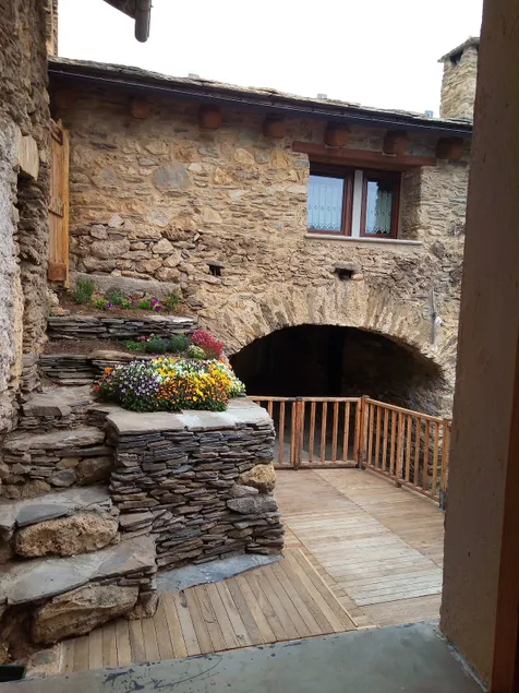 House with a view in Celle di Macra - Image 1
