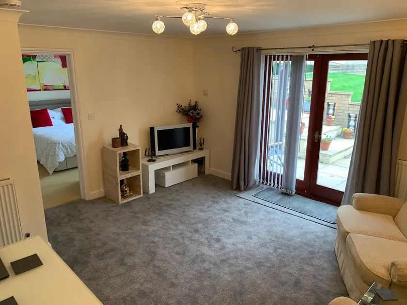 Self enclosed flat in Hellesdon Norwich - Image 1