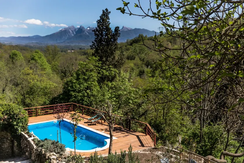 Historic vacation home with pool - Image 1
