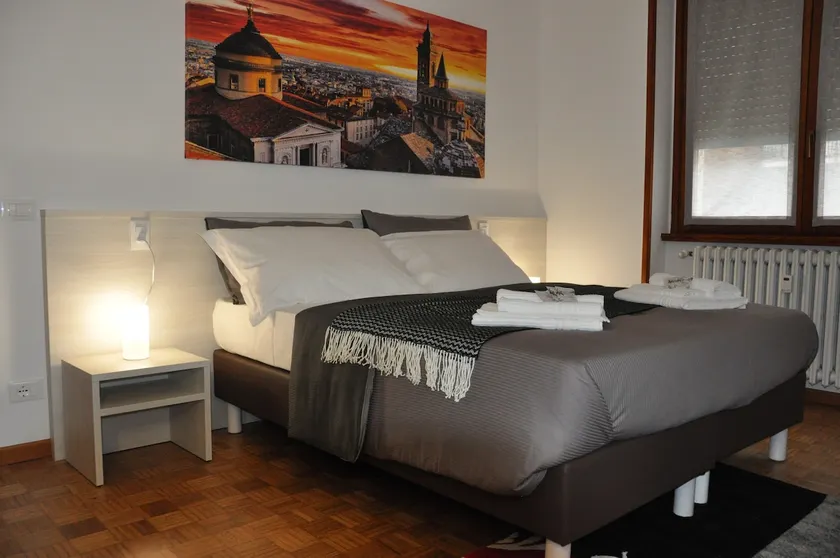 CityWalls Guest House Bergamo - Image 1