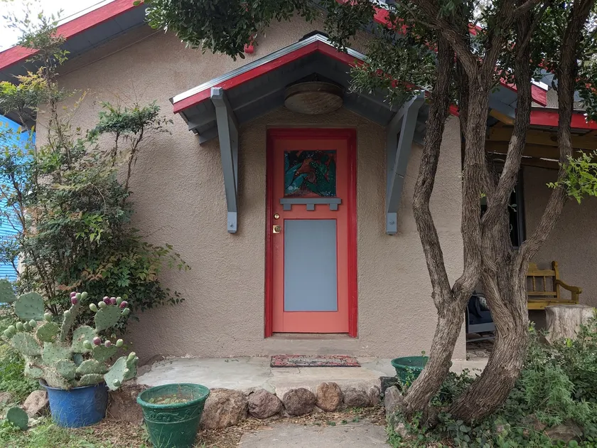 El Nopal Casita-Close to Sul Ross State University - Image 1