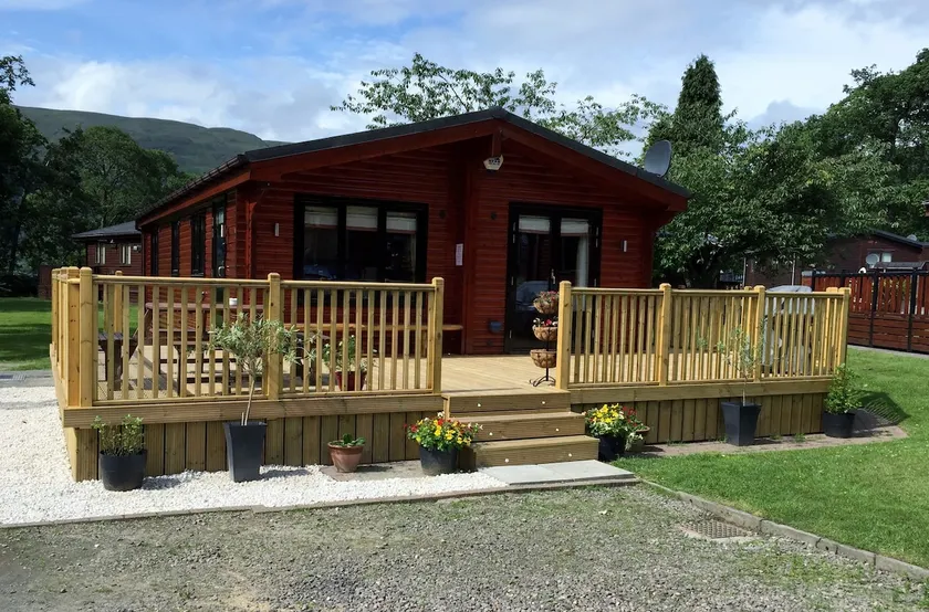 Lomond Lodge Rowardennnan - Image 1