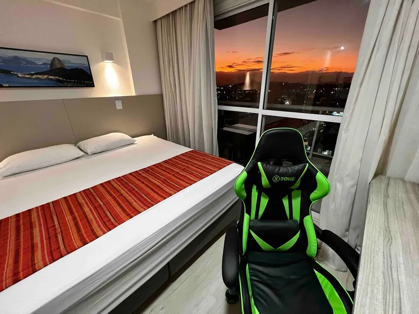 The Sunset Flat SmartTV - Image 1