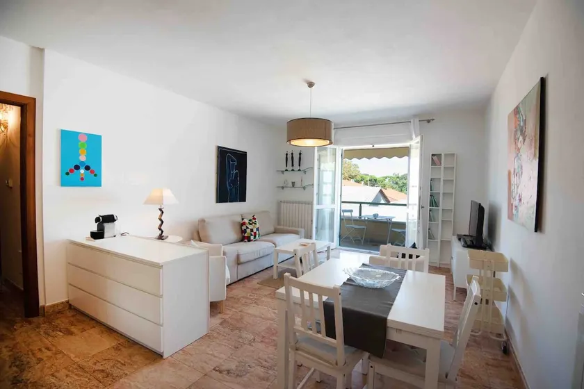 Lovely apartment in Marina di Massa center - Image 1