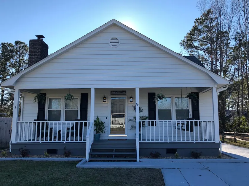 “Seaside Cottage” at the beach! - Image 1