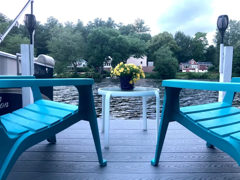 Quaint Little New Hampshire Lake House Getaway! - Image 1