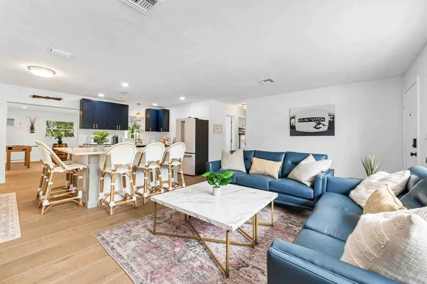 Three Palms Oasis - 2 Miles to Beach and 5th Ave - Image 1