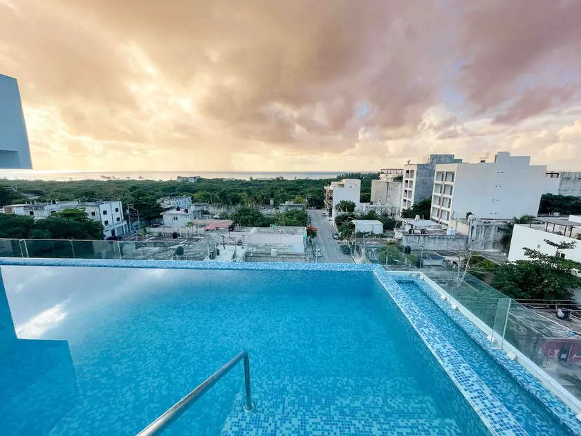 Condominium on 10th Avenue in Playa del Carmen. - Image 1