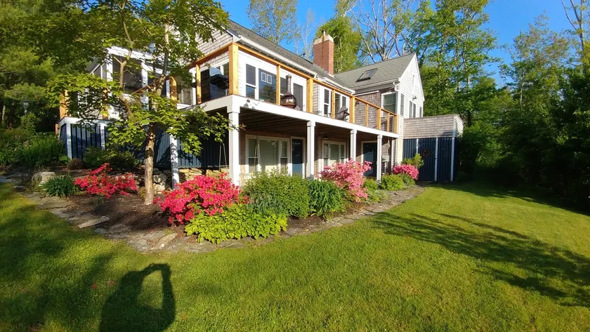 Apartment in Westport Harbor - Image 1