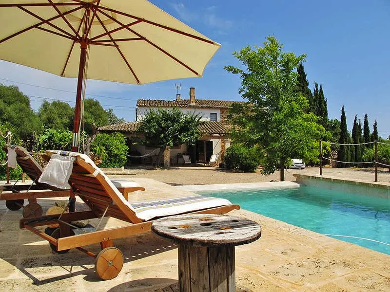 Son Sunyer country house with pool - Image 1