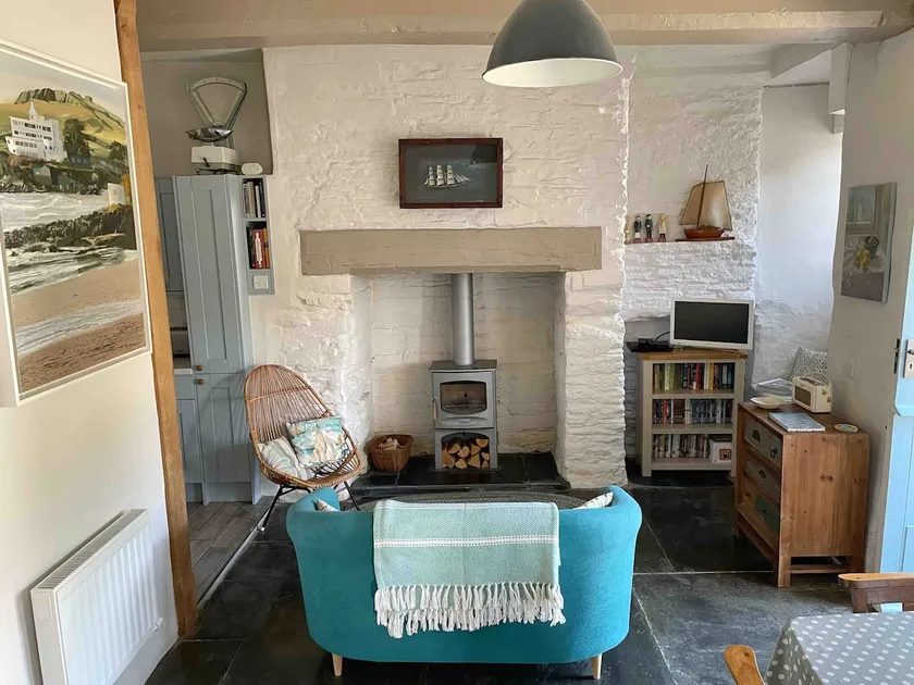 Cosy 2 bedroom cottage, near the sea, South Devon - Image 1