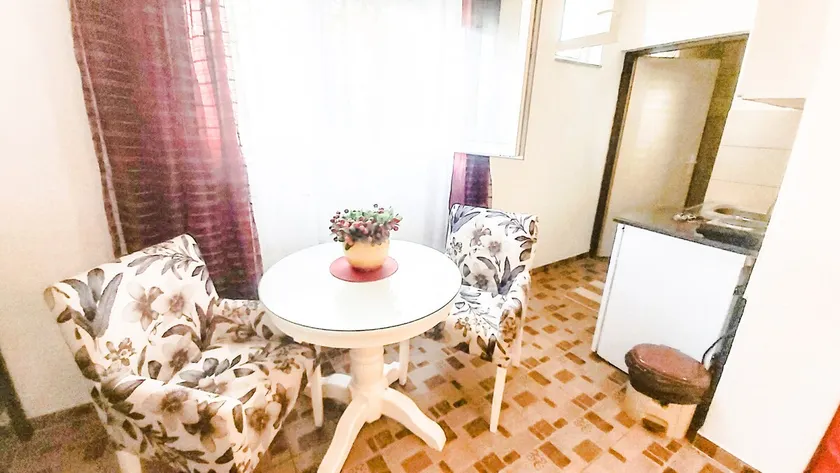 Apartment 1 Andrea - Image 1