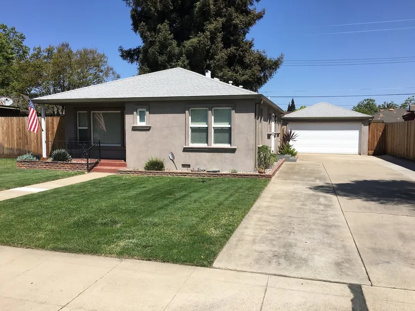Charming  Home in Lodi Wine Country - Image 1