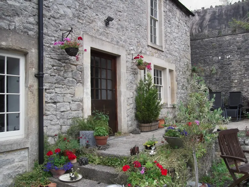 Manor House Annex - Sleeps up to 6 People - Image 1