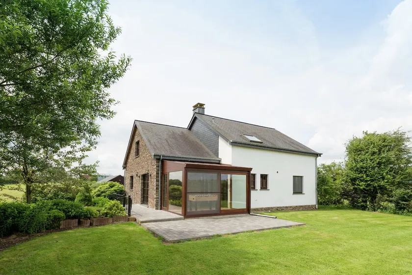 Magnifica villa a Brisy con sauna coperta - Image 1