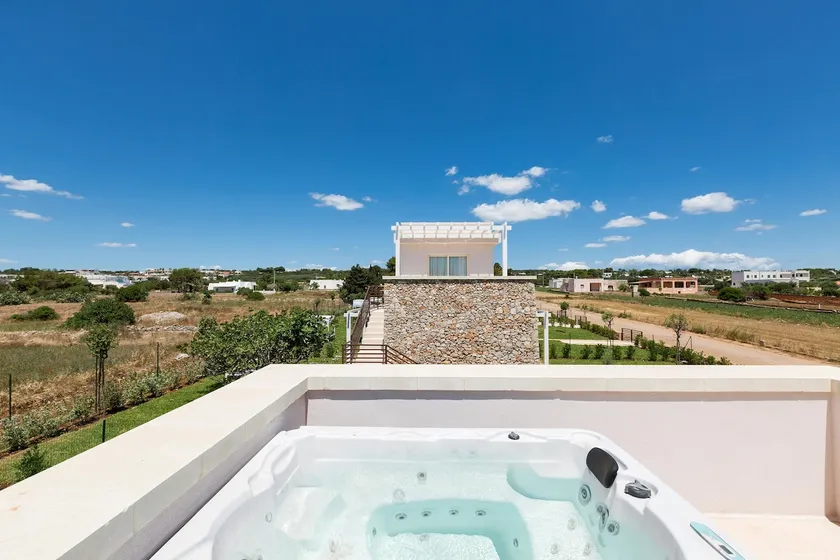 Hotel Perla Saracena - Penthouse Suite with Jacuzzi - Image 1