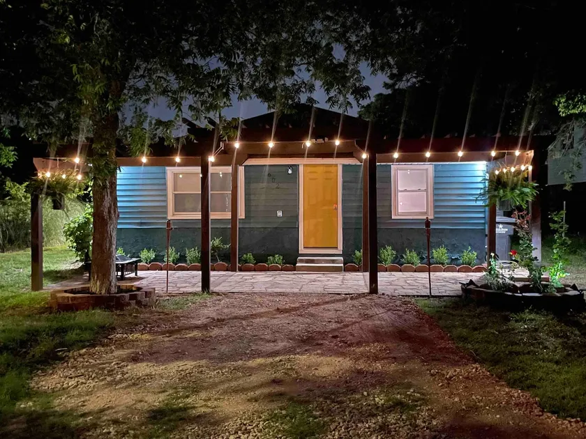 The Little House - Image 1
