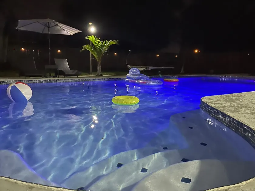 Beautiful Vacation Home With PRIVATE POOL In Orlando - Image 1