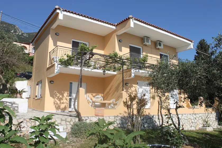 Markos Apartments for 6 persons Benitses - Image 1
