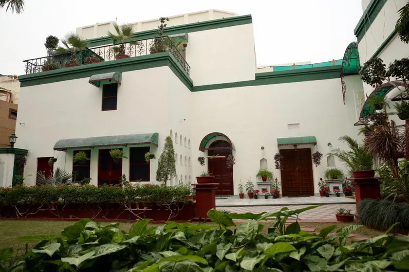 SUKHMAN HERITAGE HAVELI-SUITE 1 - Image 1