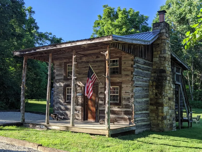 Nancy Kentucky - The Faubush Cabin - Image 1