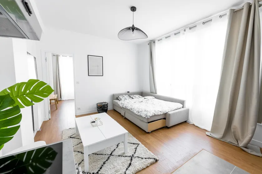 101 - 2 rooms, Parking, 10 min to Paris and Airports - Image 1