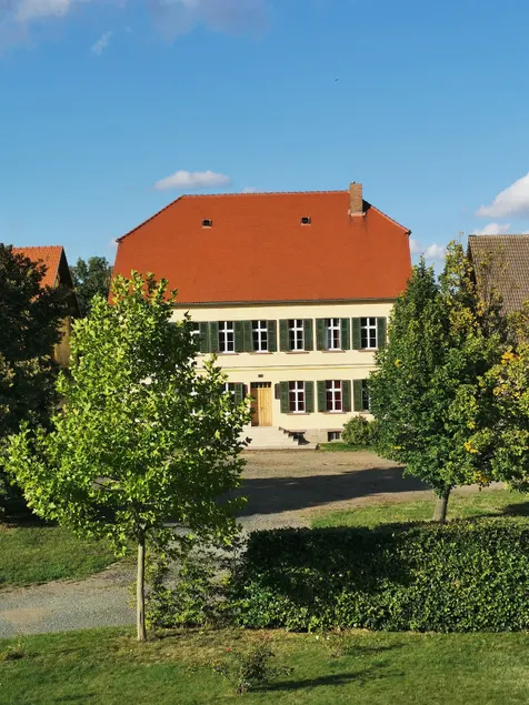 Ranger apartment on the manor estate! - Image 1