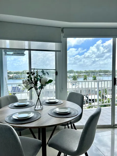 HarborView Marina Stay- 1Bedroom - Image 1