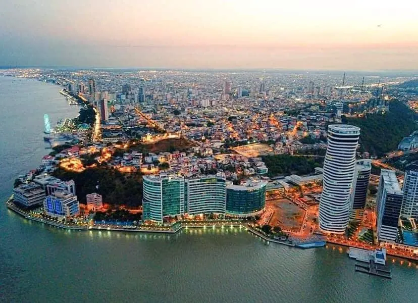 Santa Ana - Tel: 0991461440, parking included - Image 1